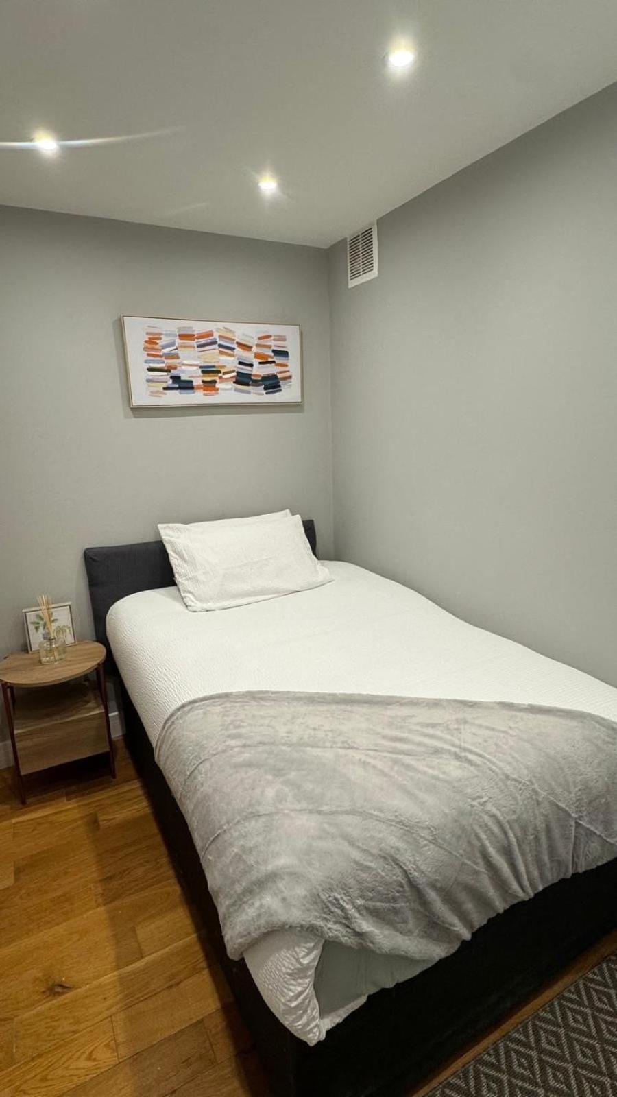 Central Apartment Лондон Экстерьер фото